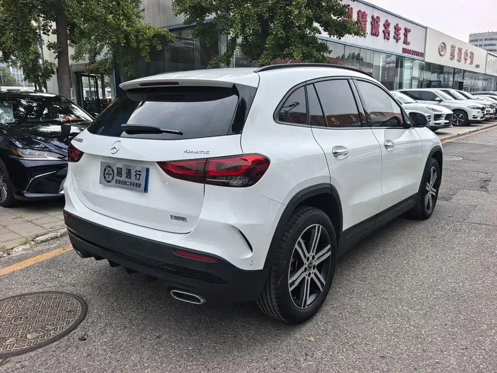 Mercedes-Benz GLA — миниатюра 17