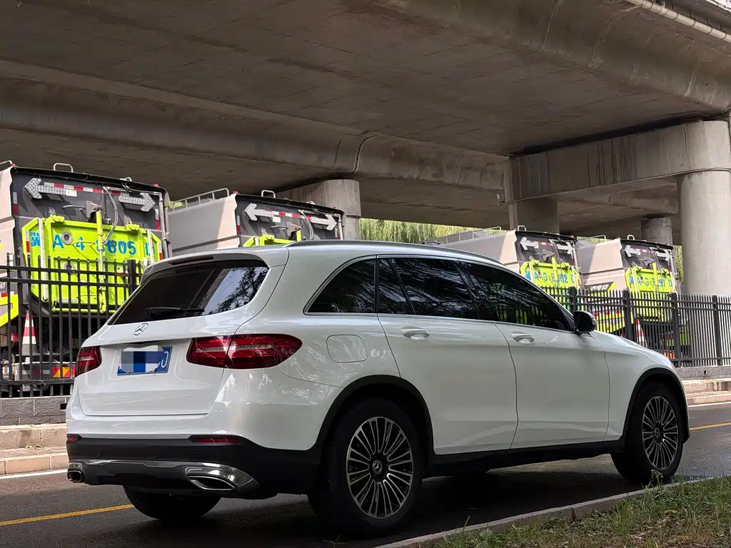 Mercedes-Benz GLC — миниатюра 4