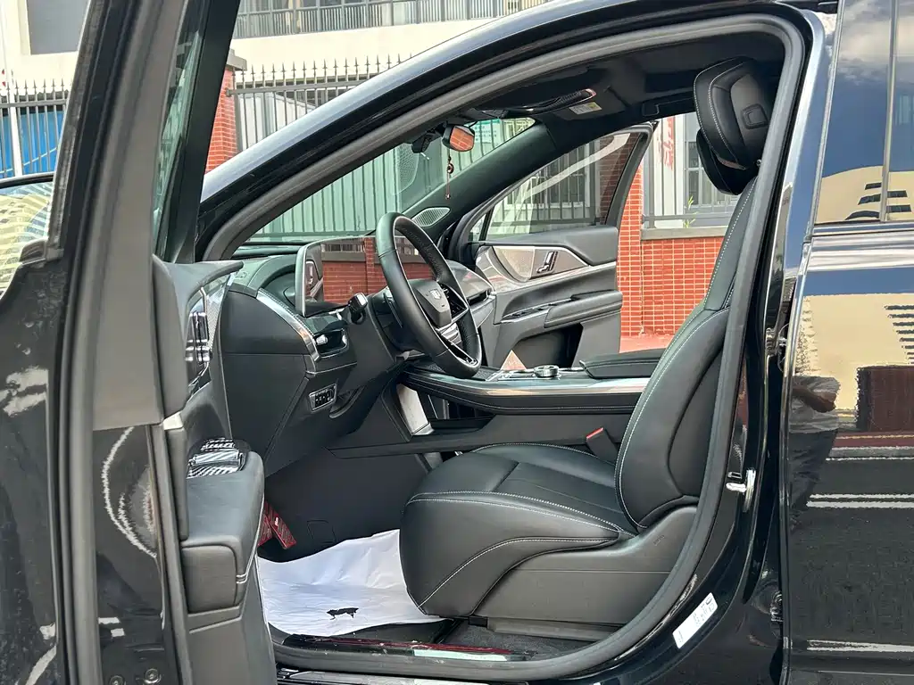 Cadillac XT5 — миниатюра 21