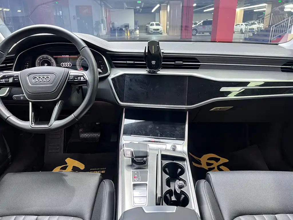 Audi A6L — миниатюра 12