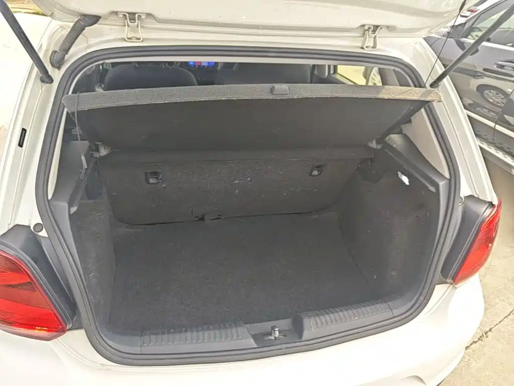 Volkswagen Polo — миниатюра 19