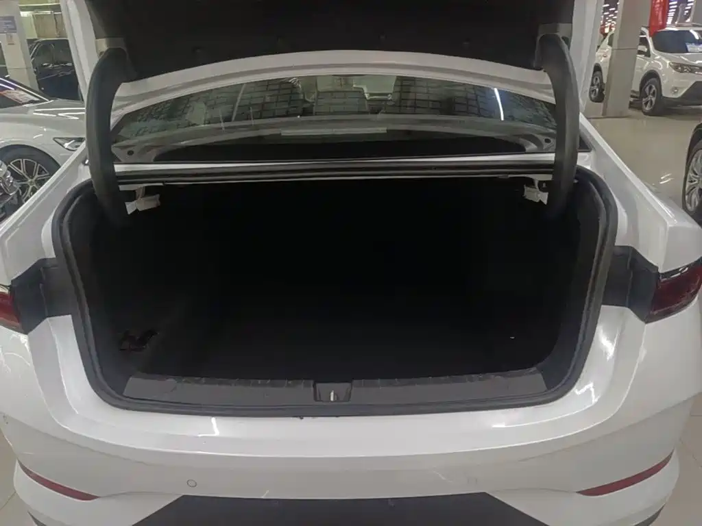 BYD Qin Plus — фотографии объявления, Фото 19