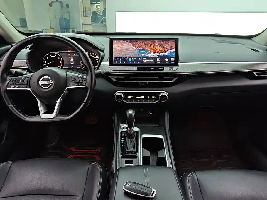 Nissan Teana — миниатюра 12