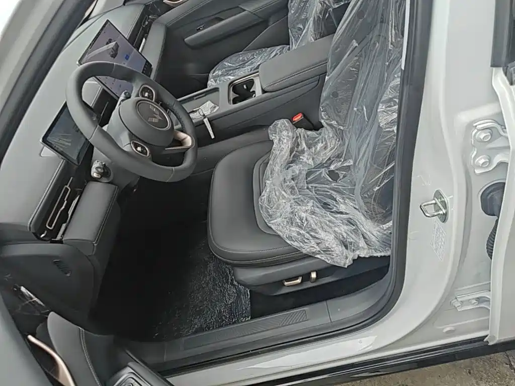 Wuling Xingguang — миниатюра 15