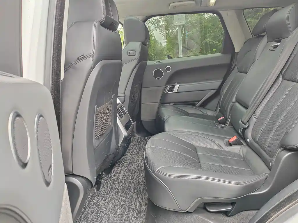 Land Rover Sport — миниатюра 5