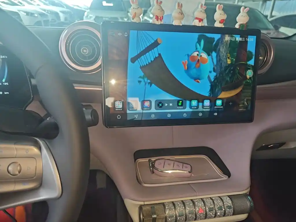 BYD Dolphin — миниатюра 13
