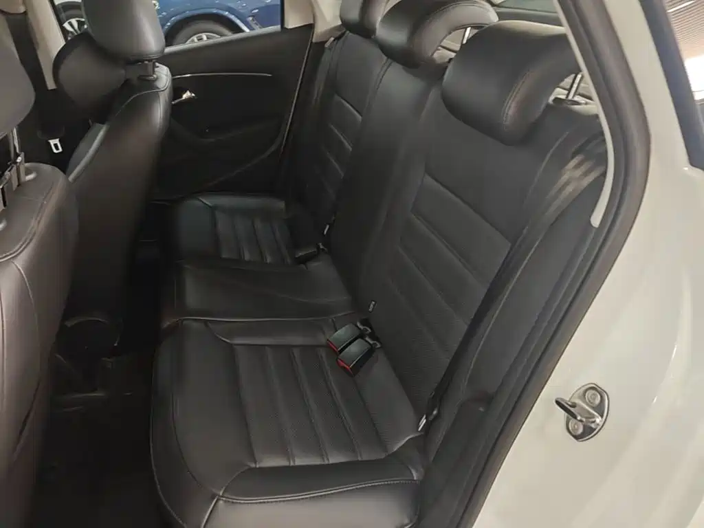 Volkswagen Polo — миниатюра 17