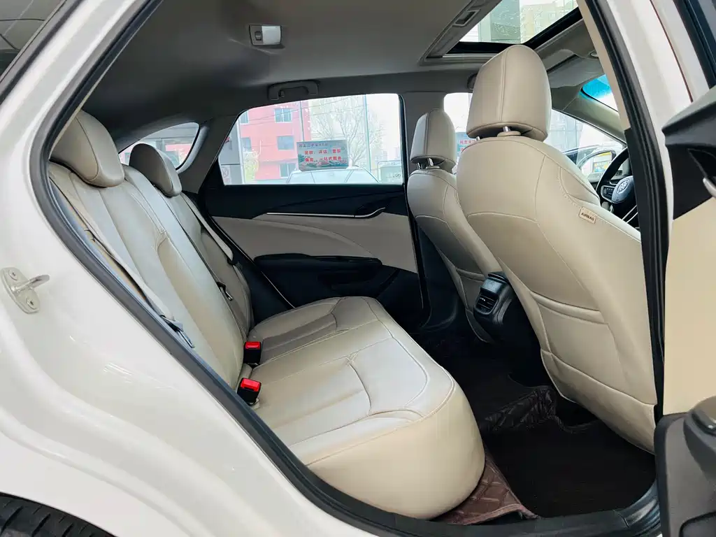 Buick Excelle GX 15T DCT Connected Elite Type China VI, фото 12