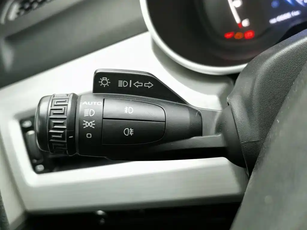 Geely Boyue — миниатюра 21