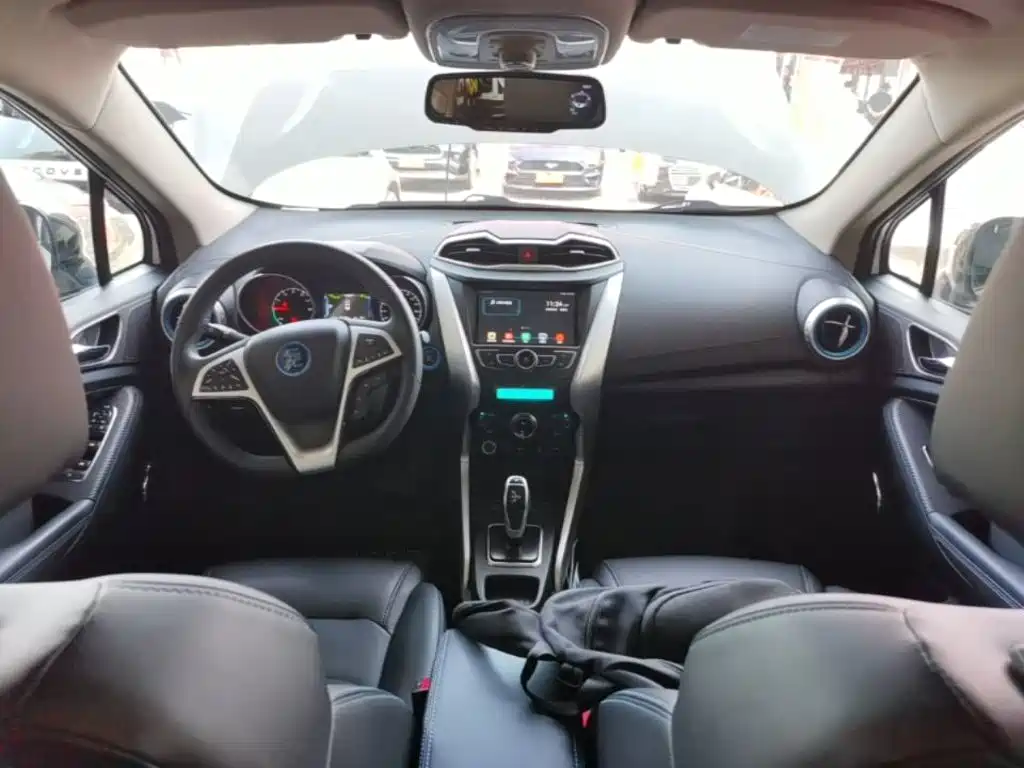 BYD Yuan EV — миниатюра 10
