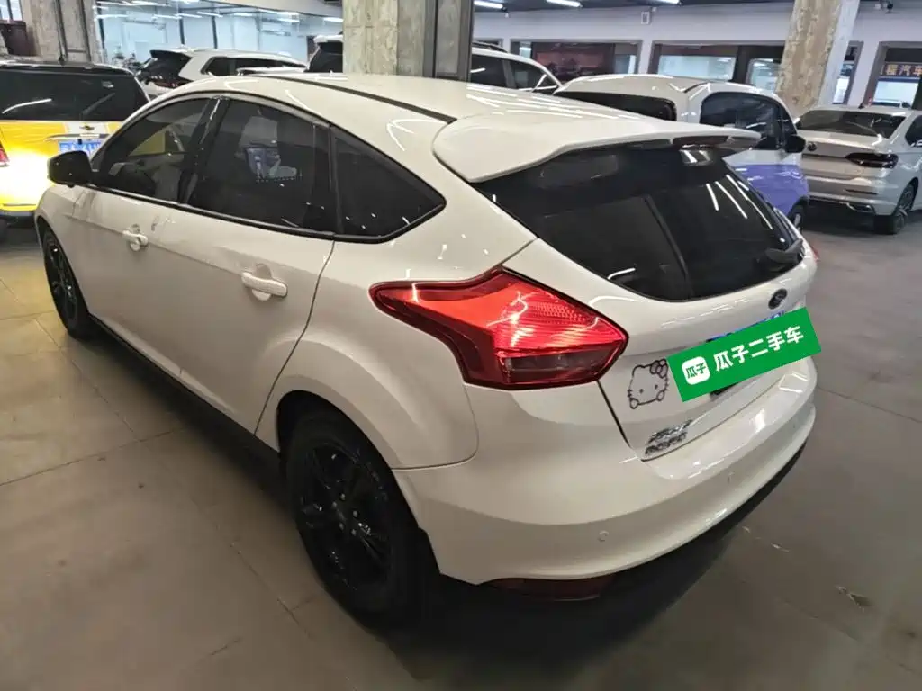Ford Focus — миниатюра 5