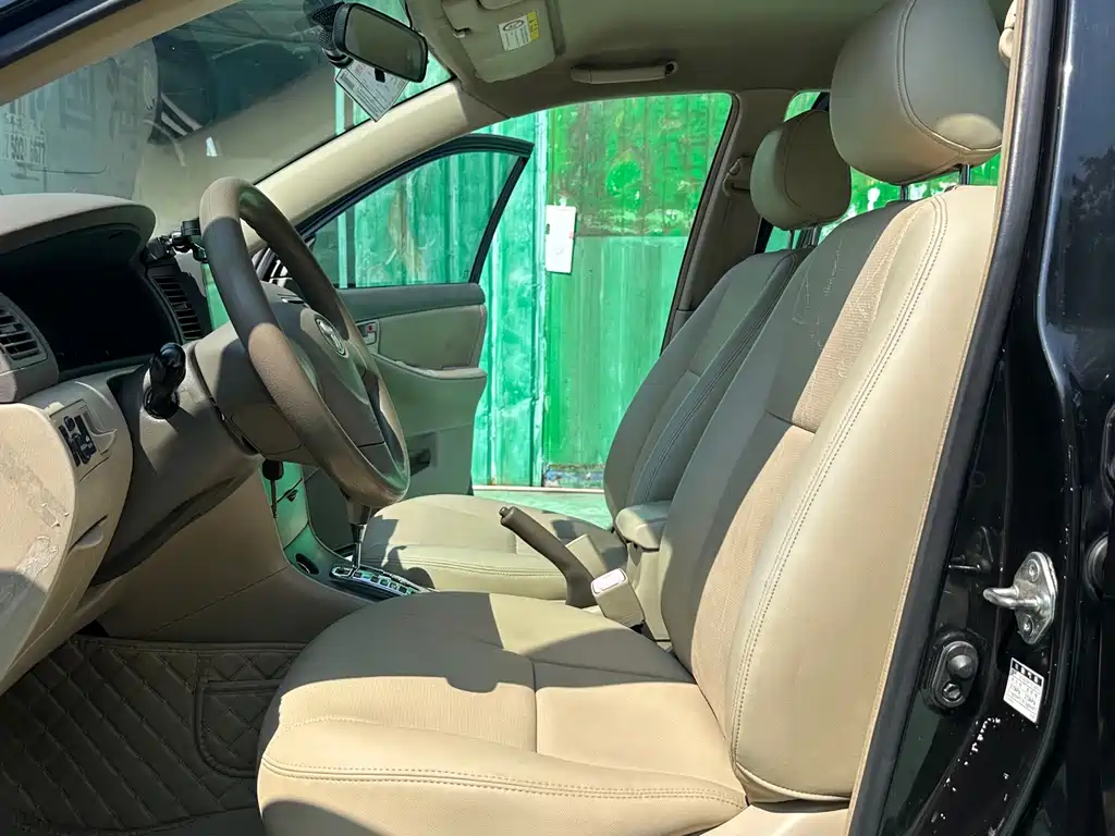 Toyota Corolla — миниатюра 8