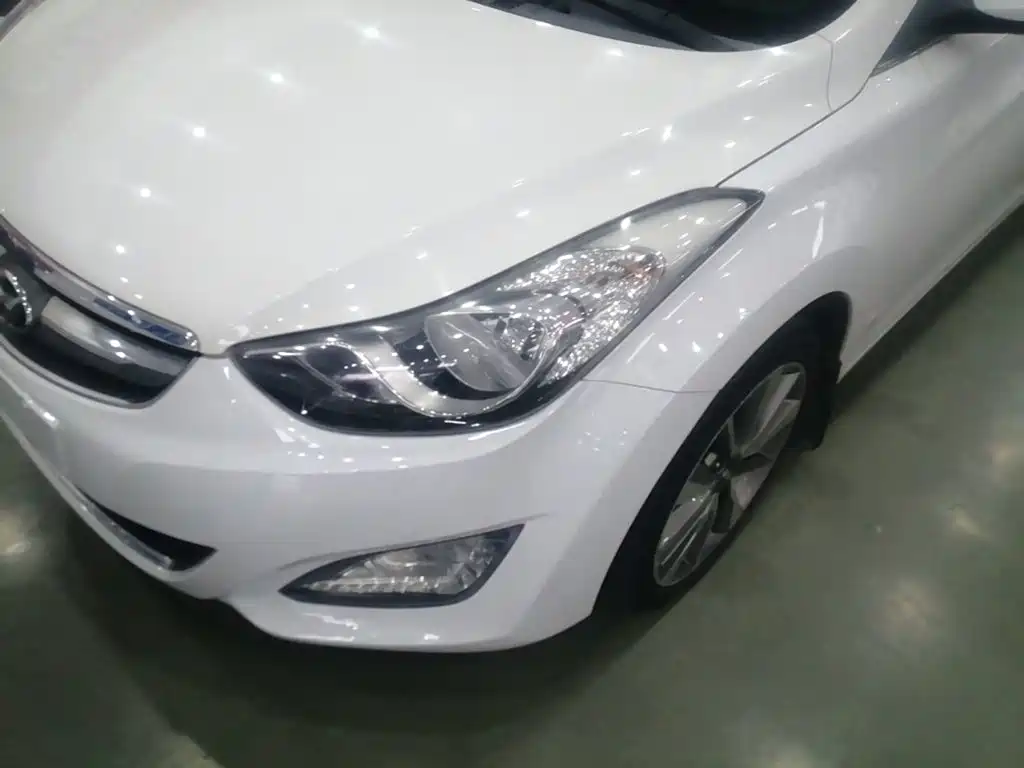Hyundai Elantra Langdong — миниатюра 24