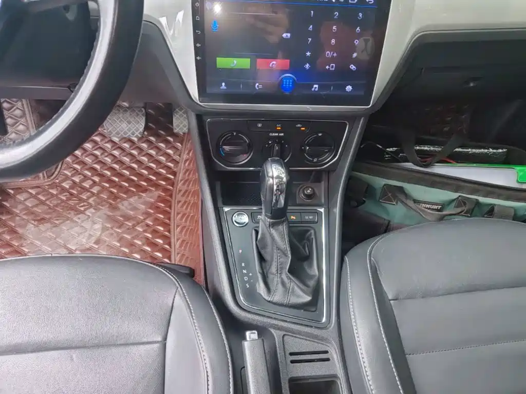 Volkswagen Lavida — миниатюра 14