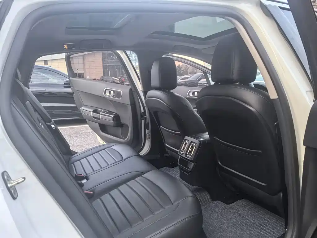 Citroen C6 — миниатюра 14