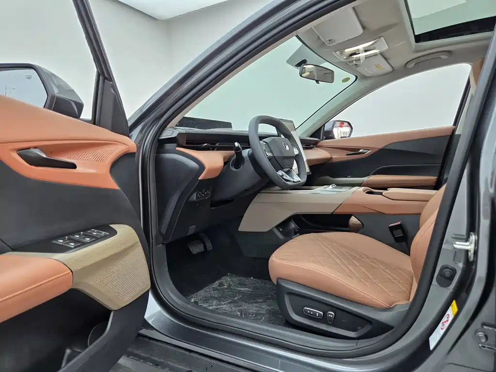Changan Побег PHEV — миниатюра 7