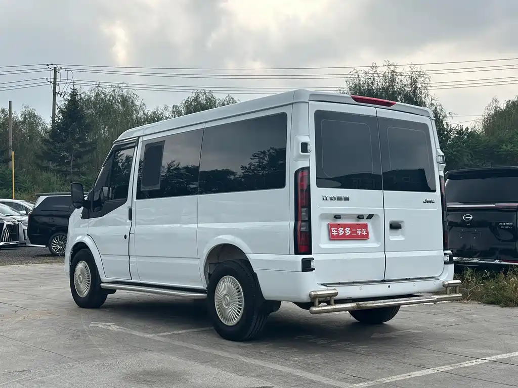 JMC JMC Fushun — миниатюра 3