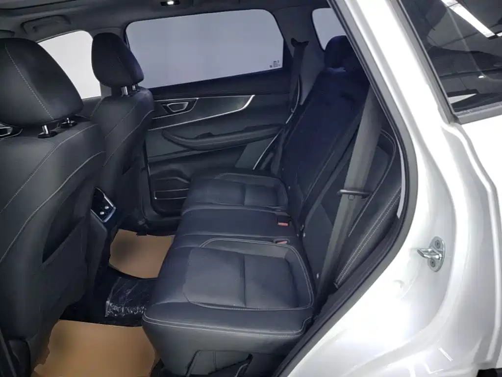 Chery Tiggo 8 — миниатюра 17