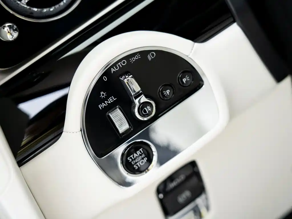Rolls-Royce Phantom — миниатюра 14