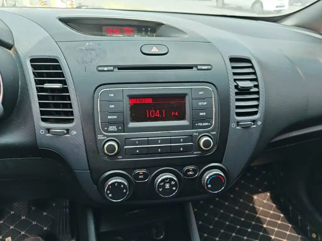 Kia K3 — миниатюра 13