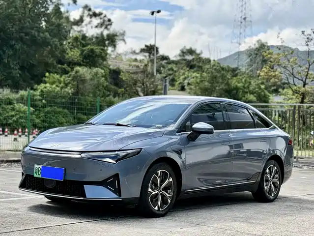 2022 Xpeng P5