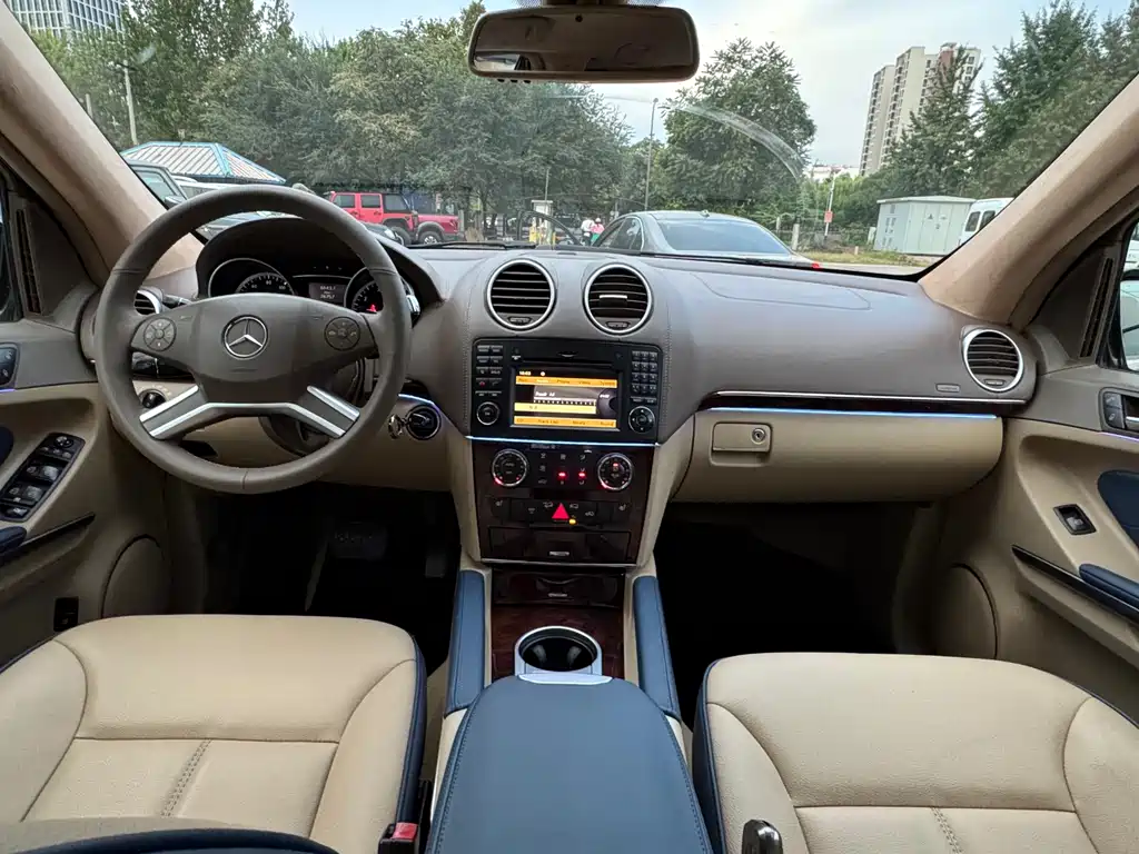 Mercedes-Benz GL-Class — миниатюра 15