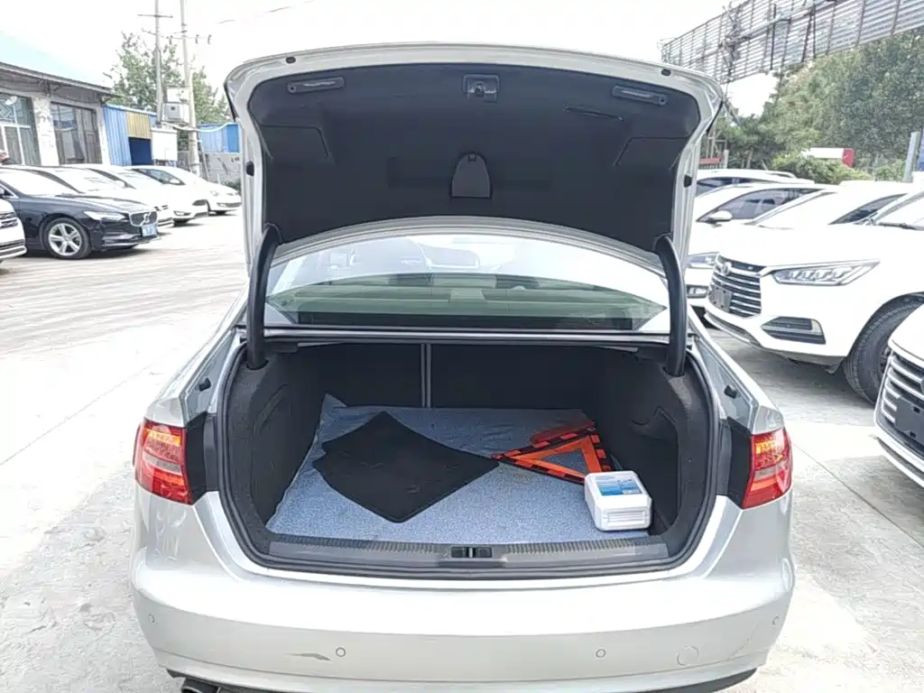 Audi A4L — миниатюра 19