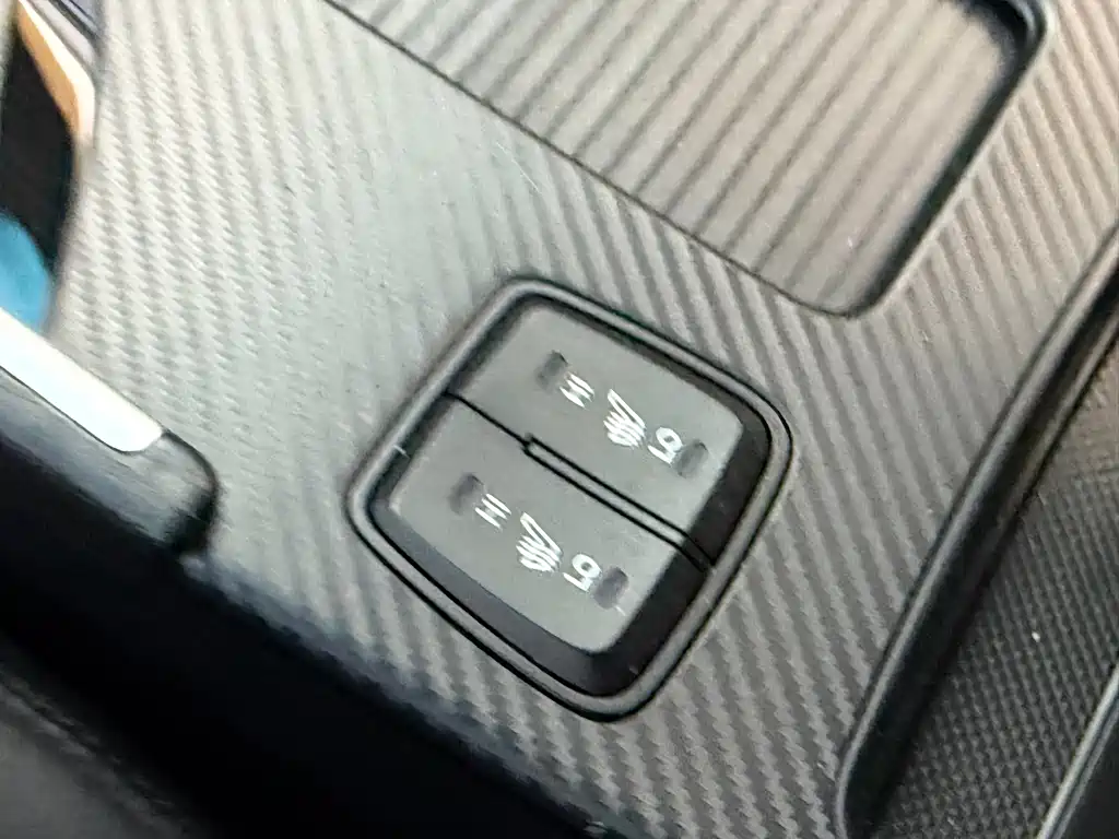 Hyundai Sonata — миниатюра 11