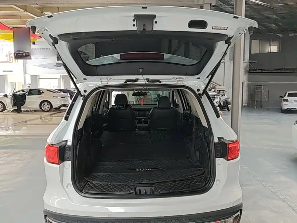 VGV VGV U70 — миниатюра 19