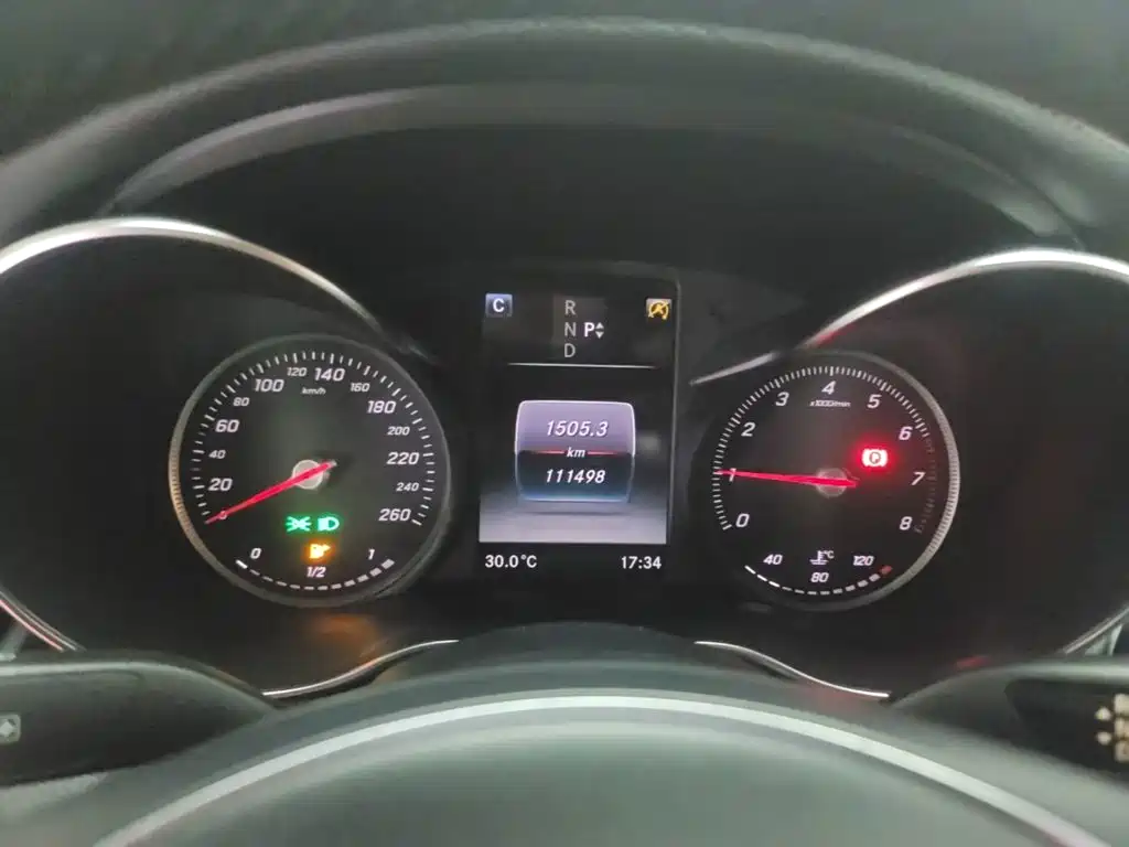 Mercedes-Benz C-Class — миниатюра 12