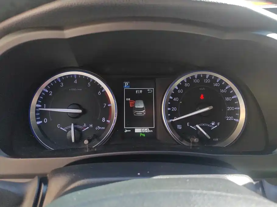 Toyota Highlander — миниатюра 14