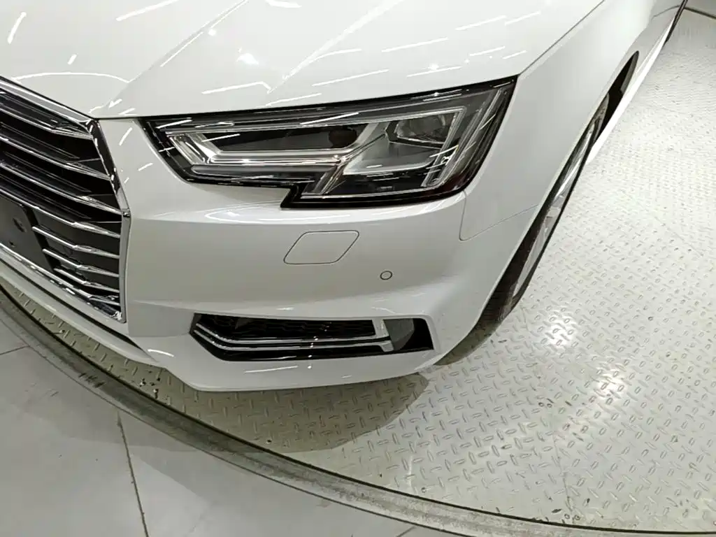 Audi A4L — миниатюра 24
