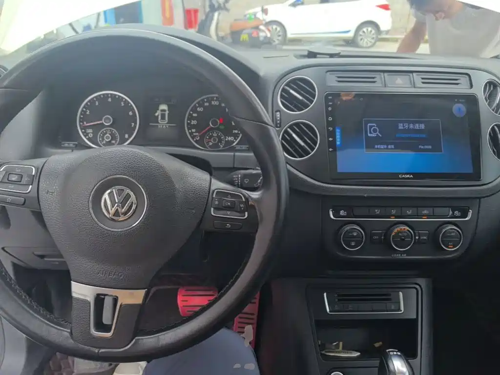 Volkswagen Tiguan — миниатюра 10