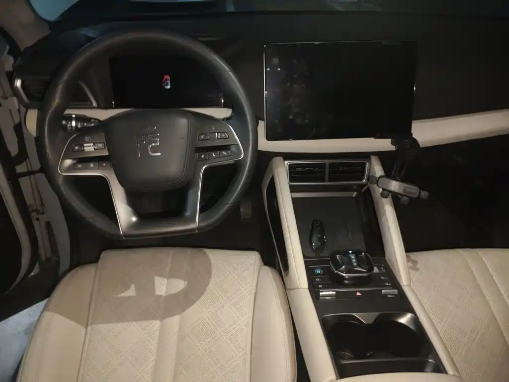 BYD Yuan UP — миниатюра 10
