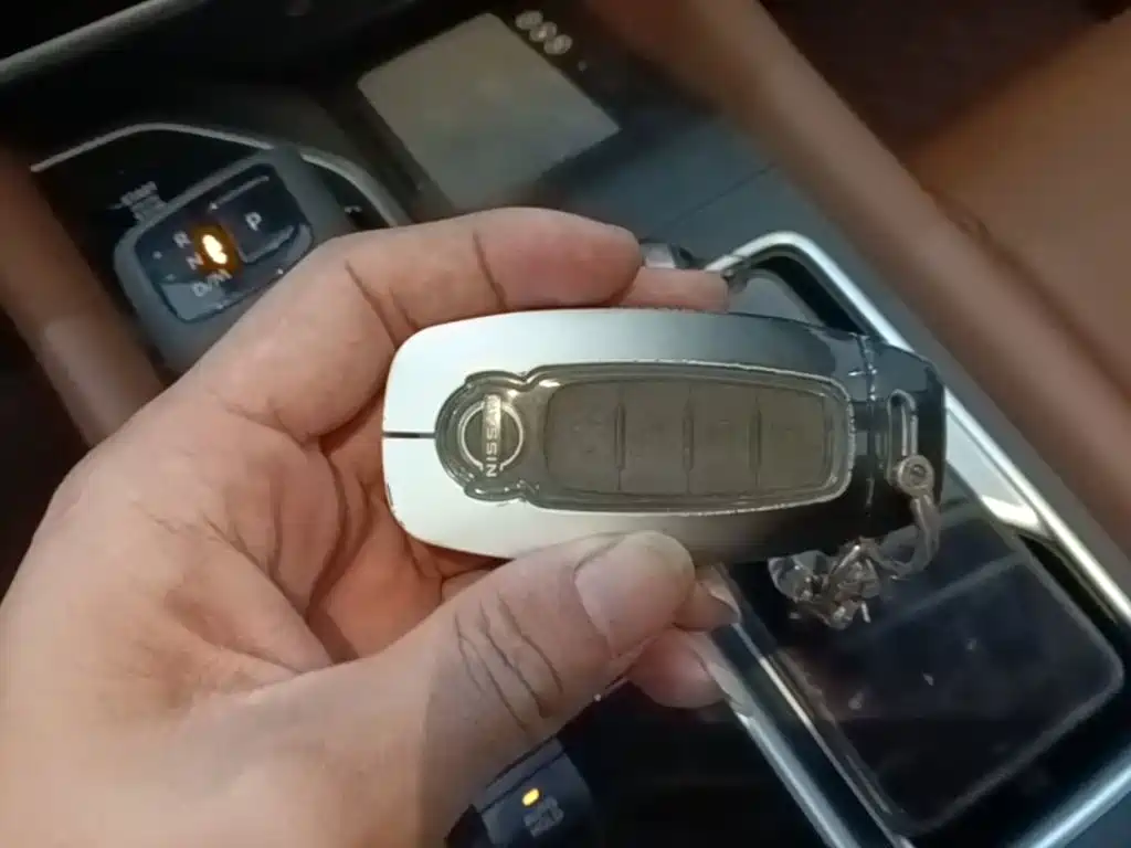 Nissan Teramont — миниатюра 9