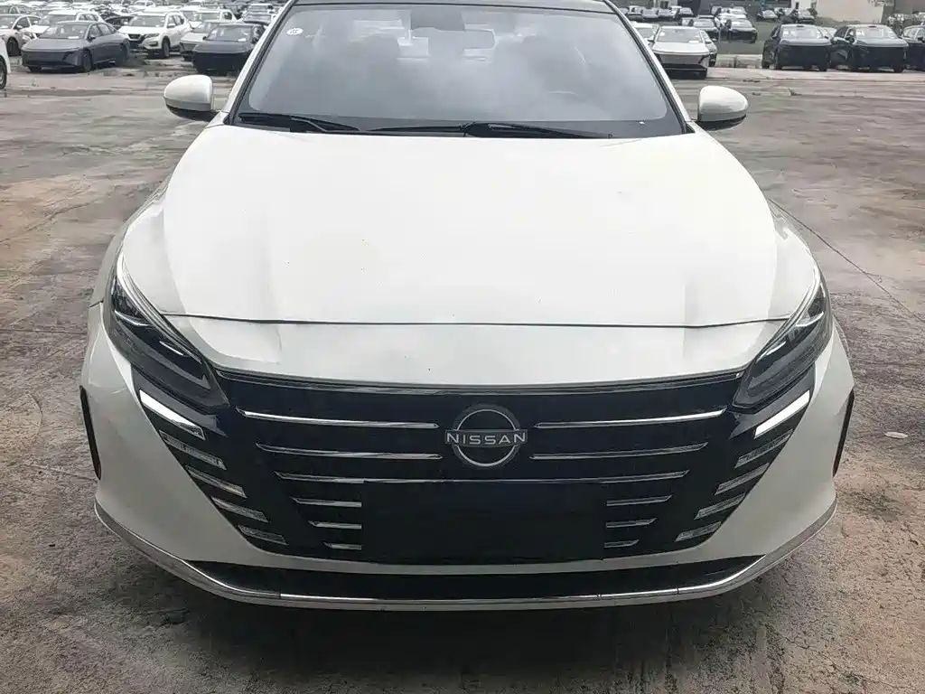 Nissan Teana — миниатюра 2