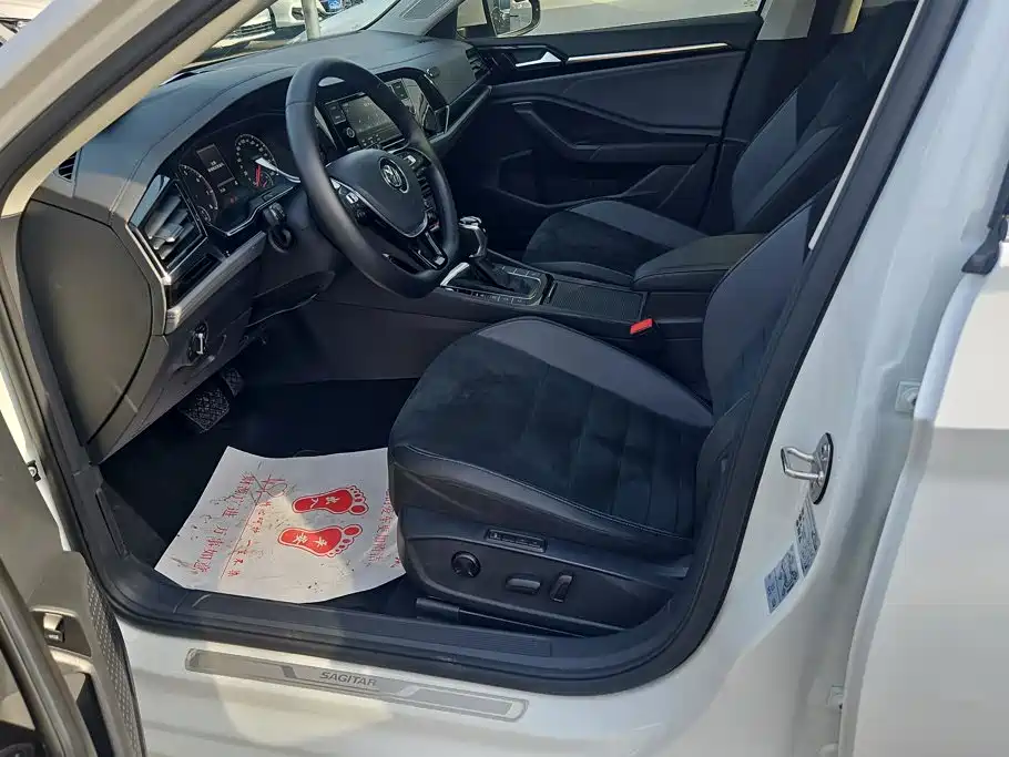 Volkswagen Sagitar — миниатюра 9