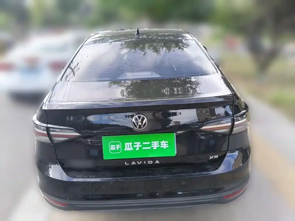 Volkswagen Lavida — миниатюра 3