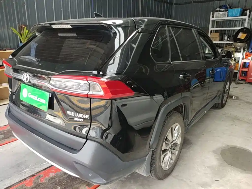 Toyota Wildlander — миниатюра 7