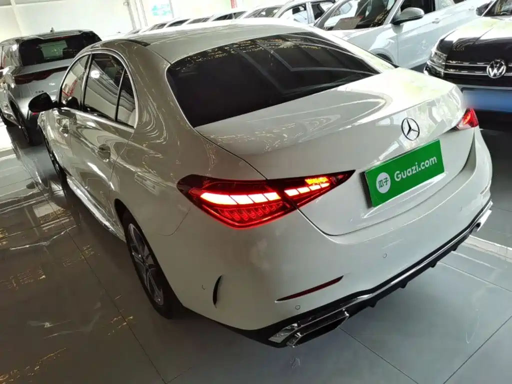 Mercedes-Benz C-Class — миниатюра 5