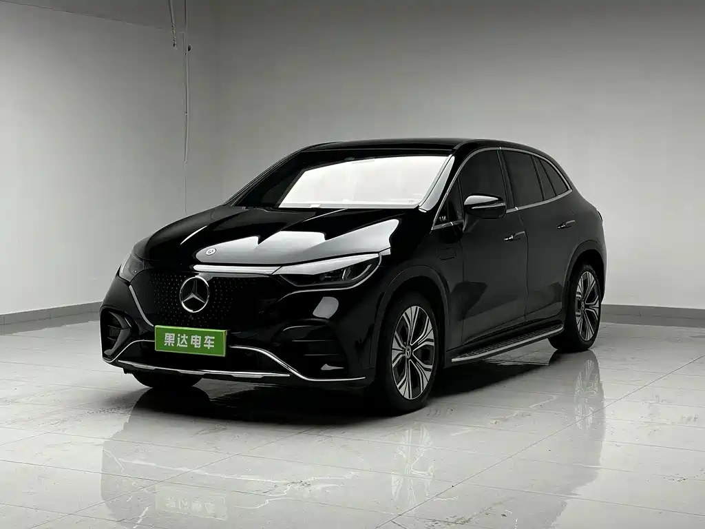 Mercedes-Benz EQE SUV
