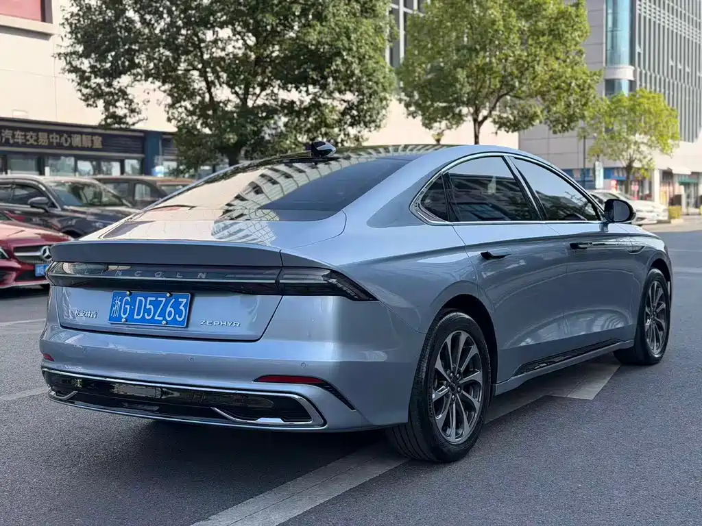 Lincoln Z — миниатюра 18