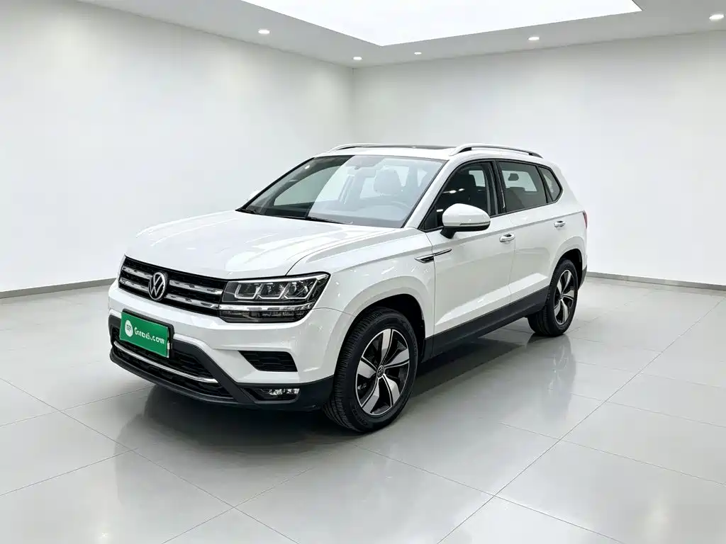 Volkswagen Tharu — миниатюра 2