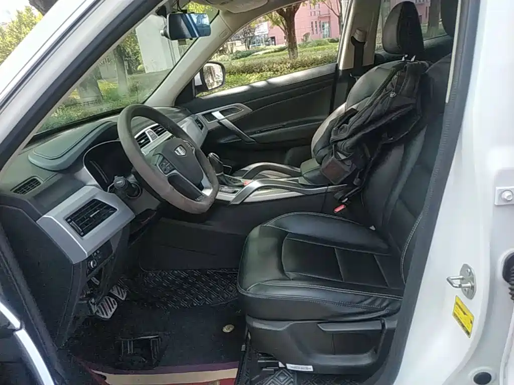 Geely Boyue — миниатюра 15