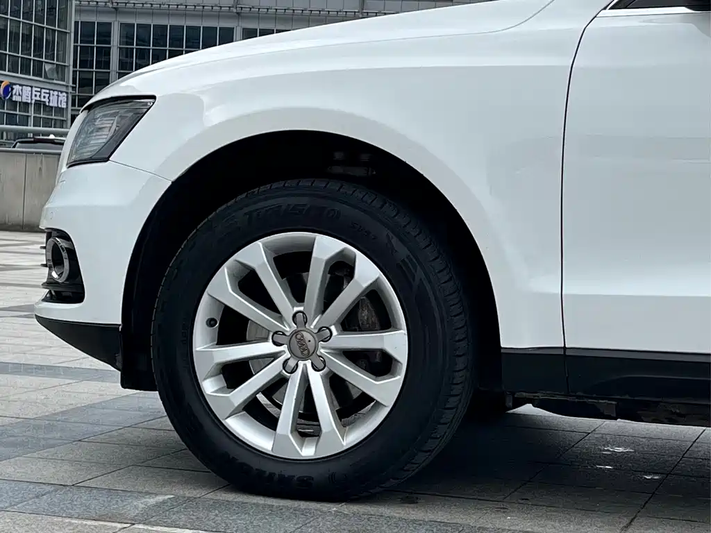 Audi Q5 — миниатюра 8