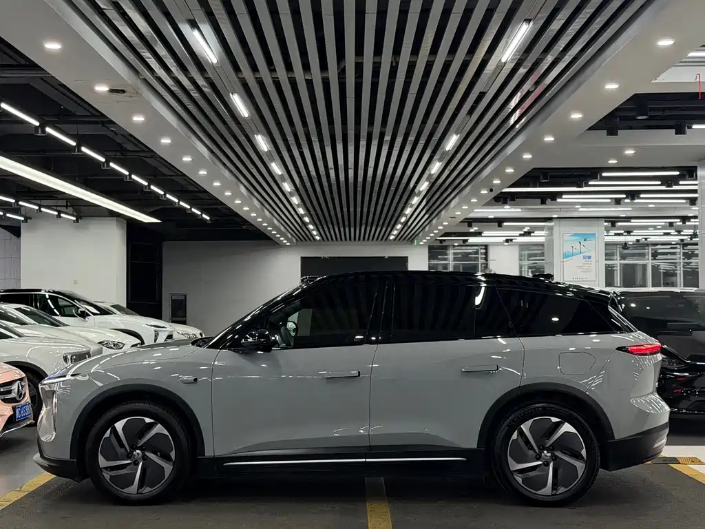 NIO ES6 — миниатюра 4