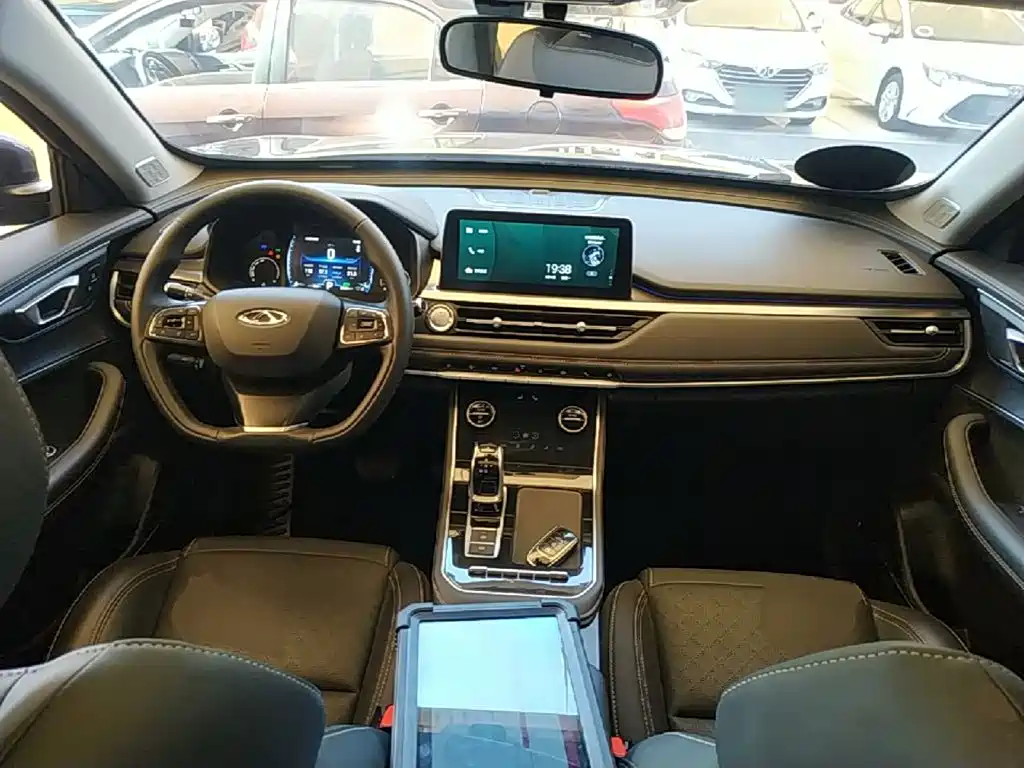 Chery Tiggo 8 — миниатюра 10