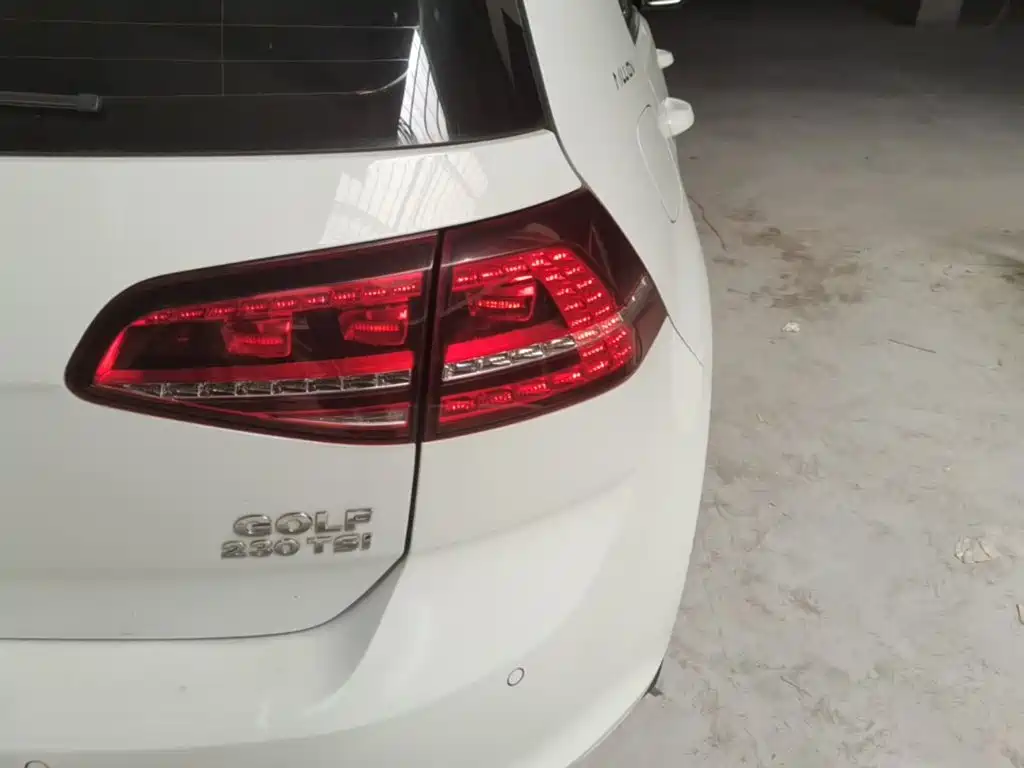 Volkswagen Golf — миниатюра 8