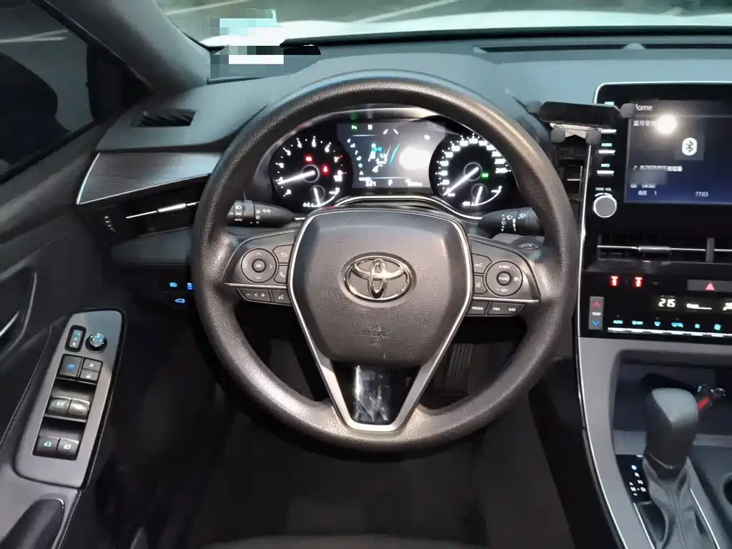 Toyota Avalon — миниатюра 11
