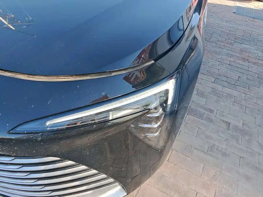 Buick LaCrosse — миниатюра 5